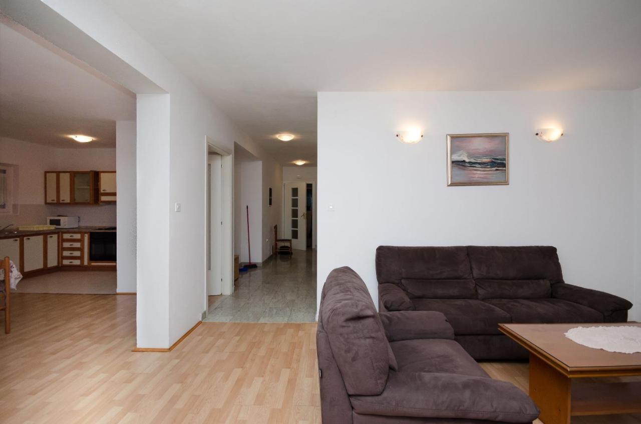 Apartments Ruza-Rajska Beach Лопар Екстериор снимка